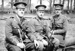 G171 Capt Wayman, Lt Maugham, Lt Davidson