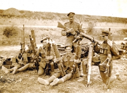 G263 Mixed group with captured German guns, 5 October, 1918