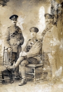 G386 Unnamed soldiers, 20th Hussars left, Dragoon Guards right