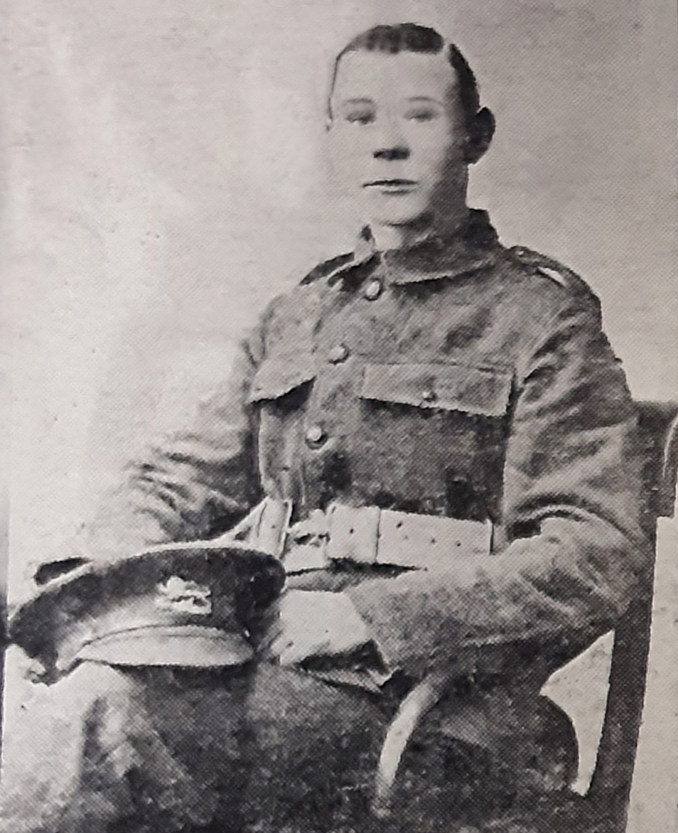 A1262 Frank Russell Of Blackpool 6th Battalion Kings Own Royal Lancaster Regiment Killed 8244